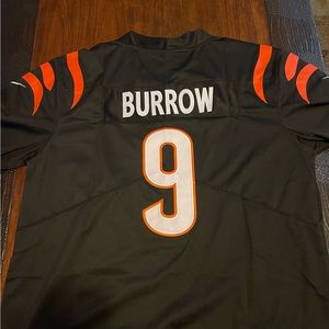 Joe burrow Nike new large football jersey with tags sewed on numbers